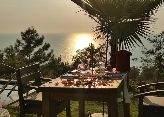 Vista Del Amor Faralya
