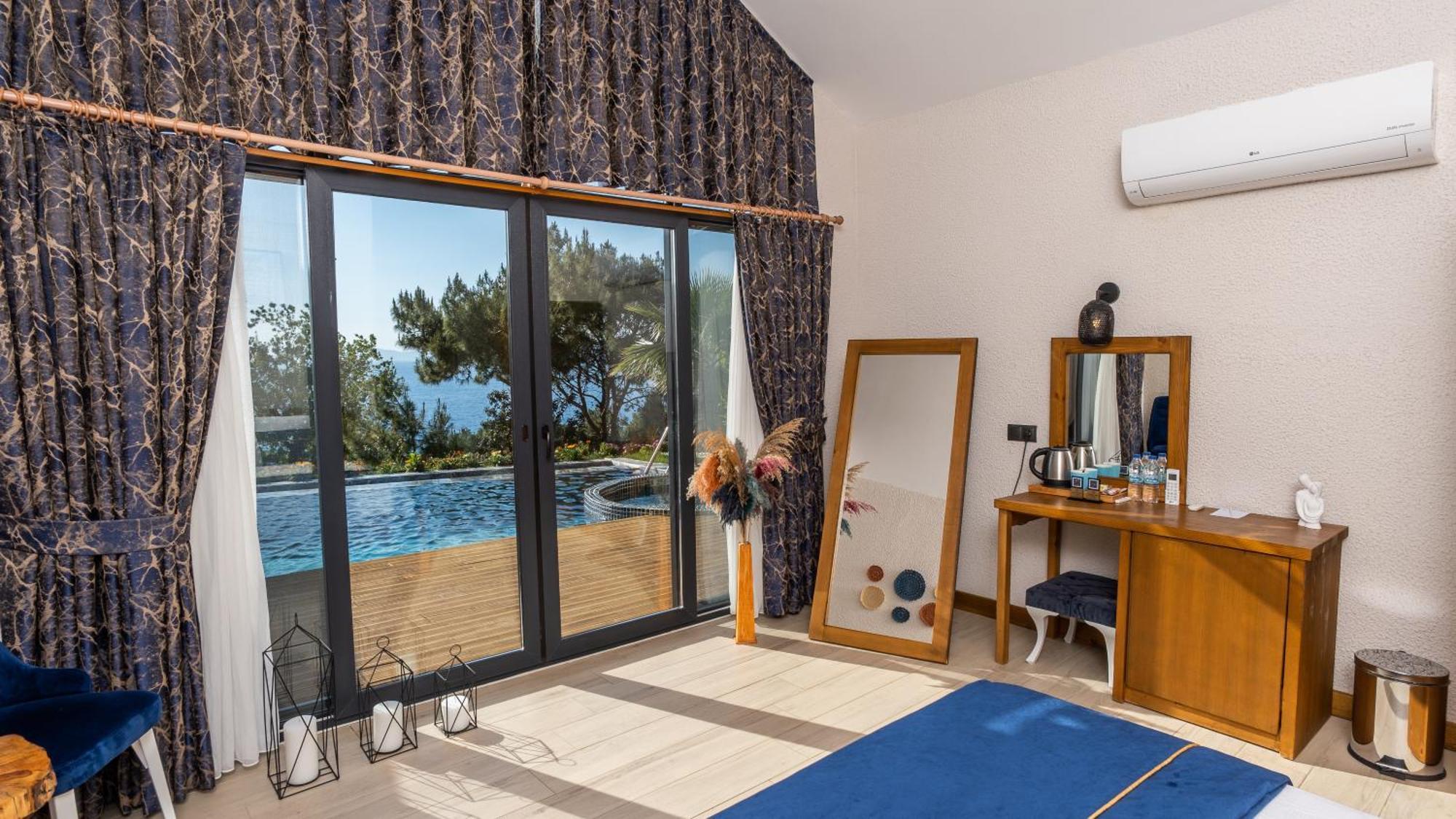 Vista Del Faralya Hotel